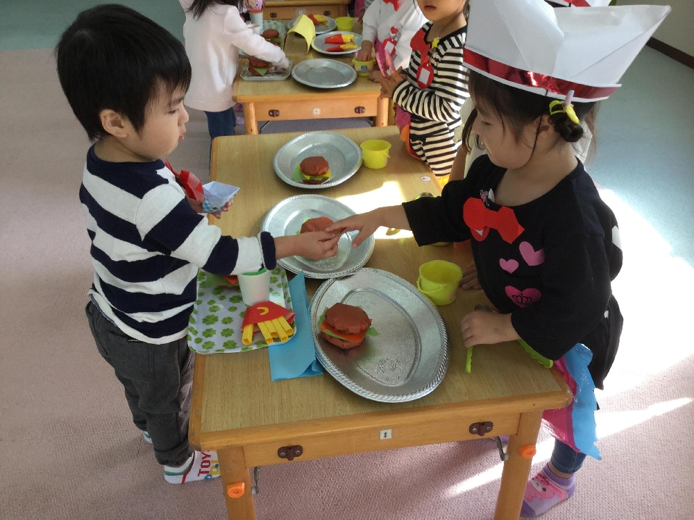 ちびっこクラブ＊満３歳児保育「体験保育＆説明会」　参加受付中！